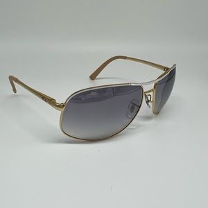 Ray-Ban 3387 Aviator Sunglasses / Lenses:  Blue Gradient Frame:  Gold